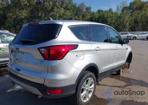 2019 Ford Escape Se из США, поврежденный, VIN 1FMCU0GD1KUB58557